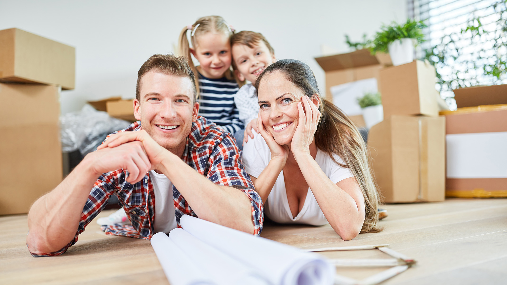 Wohnungswechsel und Hausverkauf melden